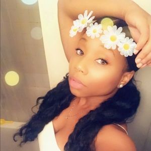 Meet your Posher, V love